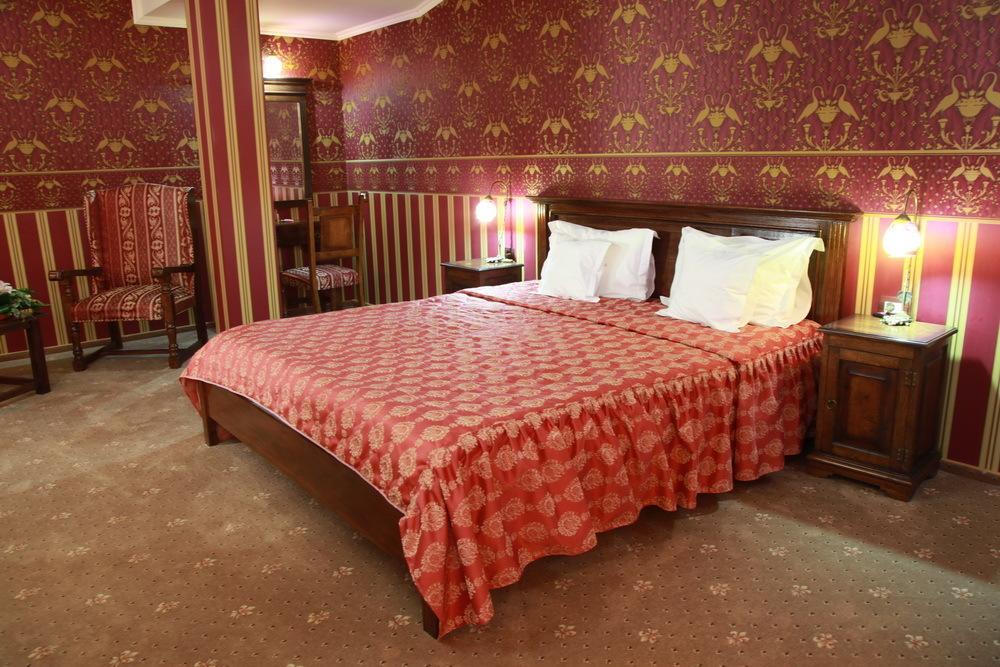 Hotel Majestic Ιάσιο Δωμάτιο φωτογραφία